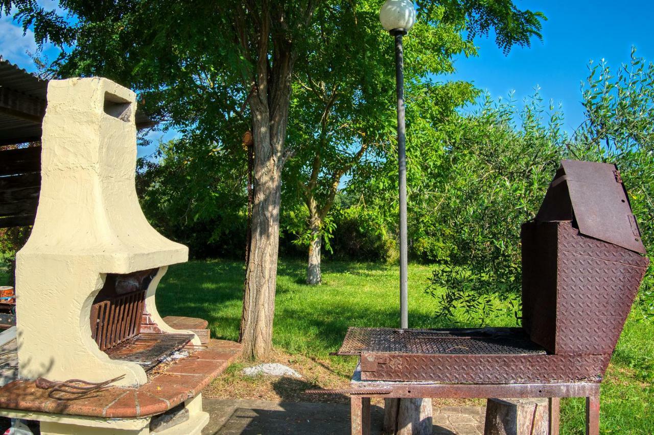 Agriturismo Le Terre Del Casale Assisi Exterior foto
